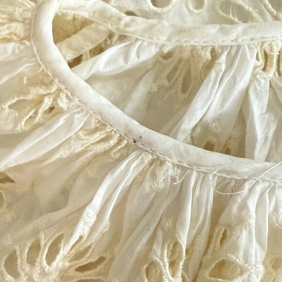 MADEWELL Embroidered Shirred Puff-Sleeve Top M Floral Eyelet Ivory Swing NWD B38 - Picture 6 of 8